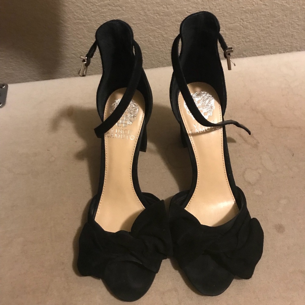 Vince Camuto Sandals - Picture 5 of 7